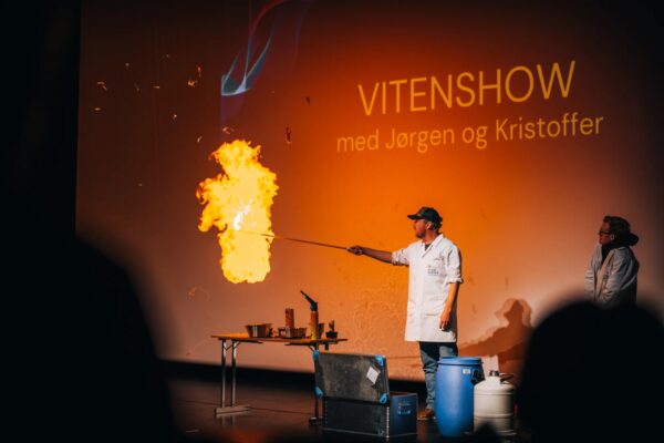 Vitenshow med Kristoffer og Jørgen. Foto: Simon Almås