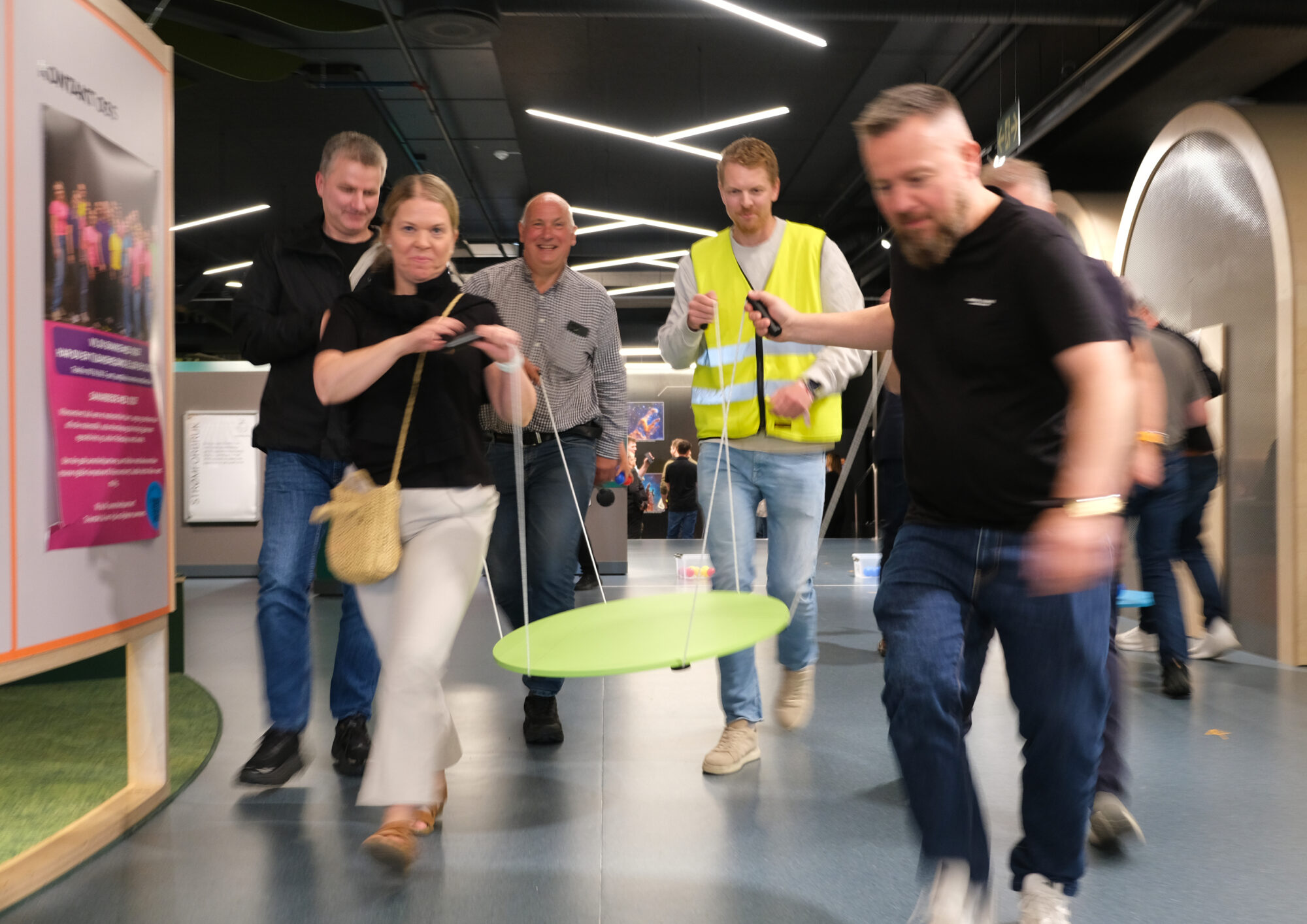 Teambuilding og samarbeidsaktiviteter på Vitensenter Nordland