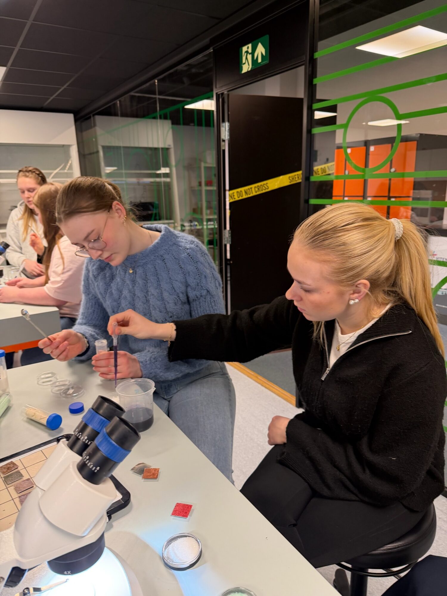 Aktivitet i laboratoriet ved Vitensenter Nordland